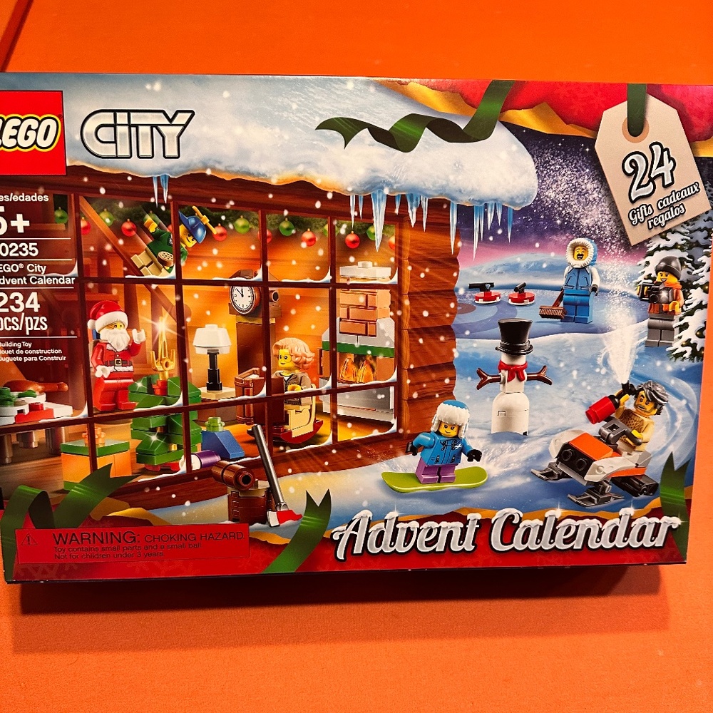 Lego City Advent Calendar 60235